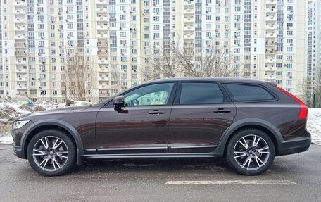 Volvo V90 Cross Country I рестайлинг, 2019 год, 3 750 000 рублей, 3 фотография