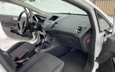 Ford Fiesta, 2016 год, 820 000 рублей, 9 фотография