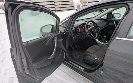 Opel Astra J, 2011 год, 680 000 рублей, 6 фотография