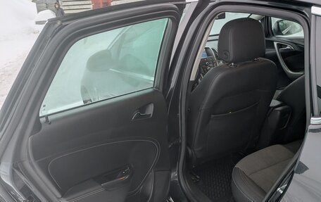 Opel Astra J, 2011 год, 680 000 рублей, 7 фотография