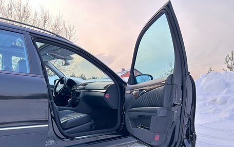 Mercedes-Benz E-Класс, 2004 год, 1 100 000 рублей, 22 фотография