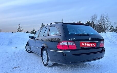 Mercedes-Benz E-Класс, 2004 год, 1 100 000 рублей, 24 фотография