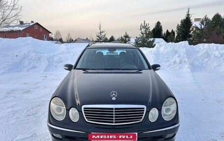 Mercedes-Benz E-Класс, 2004 год, 1 100 000 рублей, 31 фотография