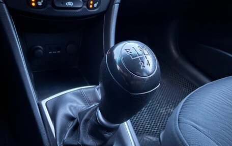 Hyundai Solaris II рестайлинг, 2012 год, 720 000 рублей, 13 фотография