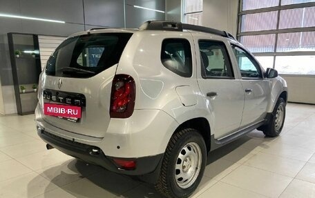 Renault Duster I рестайлинг, 2017 год, 1 150 000 рублей, 4 фотография