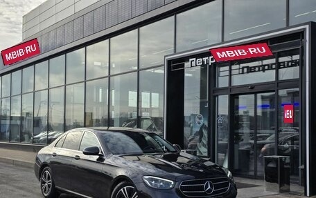 Mercedes-Benz E-Класс, 2022 год, 5 150 000 рублей, 1 фотография