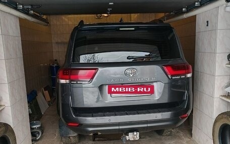 Toyota Land Cruiser, 2022 год, 9 500 000 рублей, 6 фотография