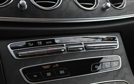 Mercedes-Benz E-Класс, 2022 год, 5 150 000 рублей, 29 фотография