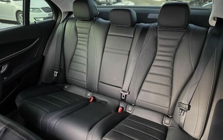 Mercedes-Benz E-Класс, 2022 год, 5 150 000 рублей, 30 фотография