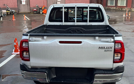 Toyota Hilux VIII, 2024 год, 7 200 000 рублей, 12 фотография