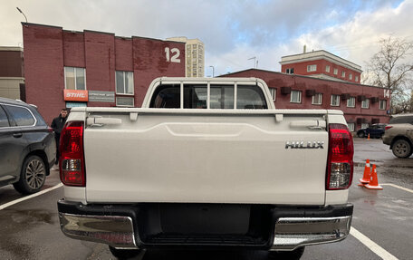 Toyota Hilux VIII, 2024 год, 7 200 000 рублей, 8 фотография