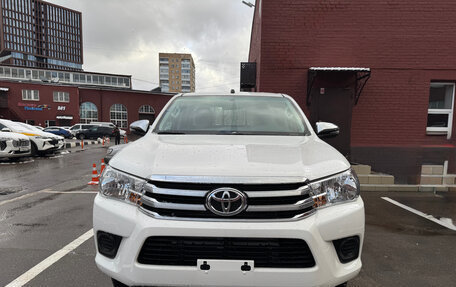 Toyota Hilux VIII, 2024 год, 7 200 000 рублей, 1 фотография
