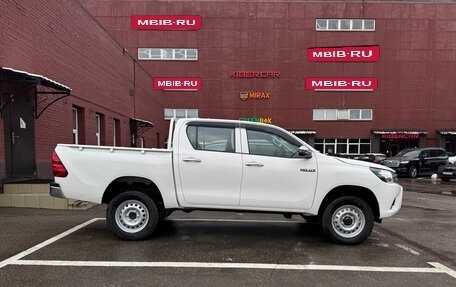 Toyota Hilux VIII, 2024 год, 7 200 000 рублей, 3 фотография