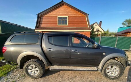 Mitsubishi L200 IV рестайлинг, 2013 год, 1 700 000 рублей, 3 фотография