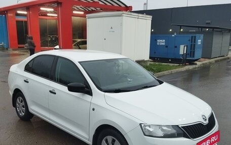 Skoda Rapid I, 2017 год, 1 300 000 рублей, 2 фотография