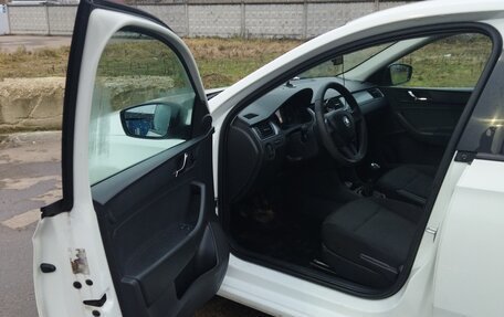 Skoda Rapid I, 2017 год, 1 300 000 рублей, 11 фотография