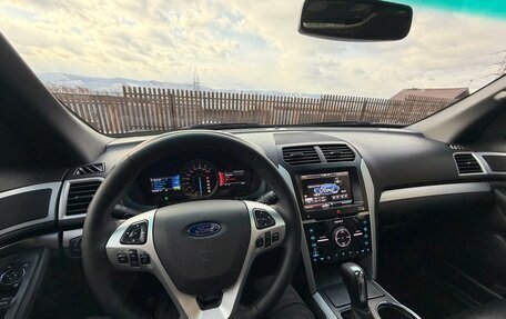 Ford Explorer VI, 2013 год, 1 980 000 рублей, 17 фотография