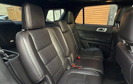 Ford Explorer VI, 2013 год, 1 980 000 рублей, 25 фотография