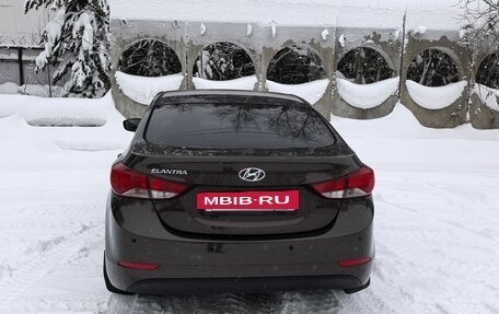 Hyundai Elantra V, 2015 год, 1 360 000 рублей, 3 фотография