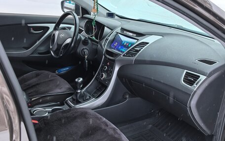 Hyundai Elantra V, 2015 год, 1 360 000 рублей, 5 фотография