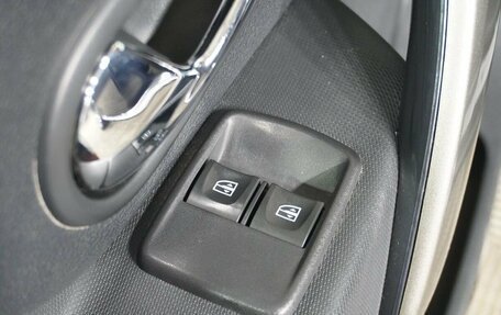 Renault Sandero II рестайлинг, 2019 год, 1 190 000 рублей, 14 фотография