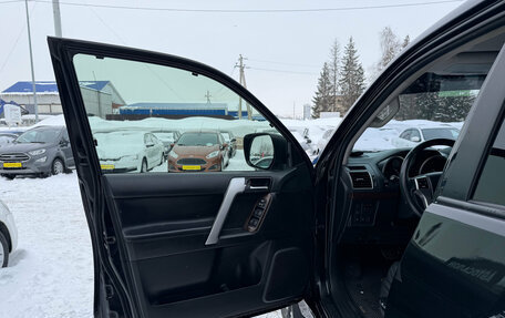 Toyota Land Cruiser Prado 150 рестайлинг 2, 2017 год, 4 200 000 рублей, 9 фотография