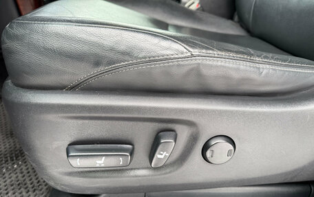 Toyota Land Cruiser Prado 150 рестайлинг 2, 2017 год, 4 200 000 рублей, 12 фотография