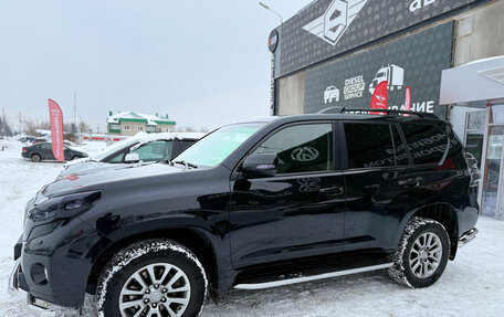 Toyota Land Cruiser Prado 150 рестайлинг 2, 2017 год, 4 200 000 рублей, 4 фотография