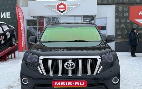 Toyota Land Cruiser Prado 150 рестайлинг 2, 2017 год, 4 200 000 рублей, 2 фотография