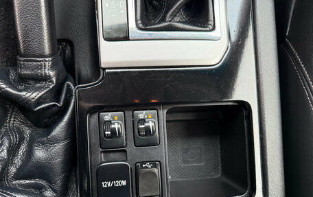 Toyota Land Cruiser Prado 150 рестайлинг 2, 2017 год, 4 200 000 рублей, 20 фотография