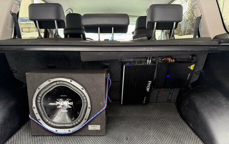 Toyota Land Cruiser Prado 150 рестайлинг 2, 2017 год, 4 200 000 рублей, 29 фотография