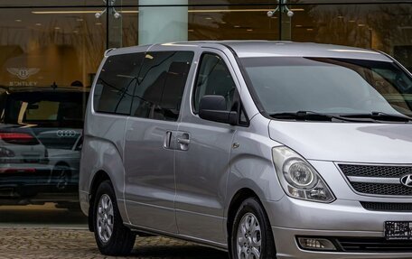 Hyundai Grand Starex Grand Starex I рестайлинг 2, 2010 год, 1 595 000 рублей, 7 фотография