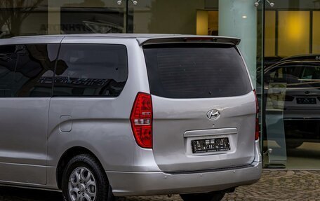 Hyundai Grand Starex Grand Starex I рестайлинг 2, 2010 год, 1 595 000 рублей, 10 фотография