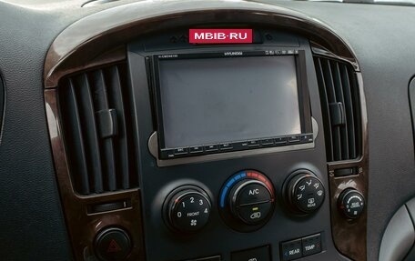 Hyundai Grand Starex Grand Starex I рестайлинг 2, 2010 год, 1 595 000 рублей, 14 фотография