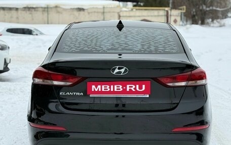 Hyundai Elantra VI рестайлинг, 2018 год, 1 570 000 рублей, 6 фотография