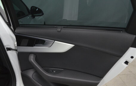 Audi A4, 2019 год, 2 950 000 рублей, 14 фотография