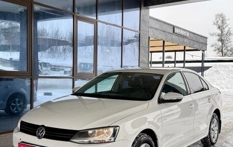 Volkswagen Jetta VI, 2011 год, 850 000 рублей, 1 фотография