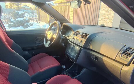 Skoda Fabia II, 2013 год, 950 000 рублей, 8 фотография