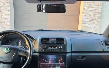 Skoda Fabia II, 2013 год, 950 000 рублей, 10 фотография