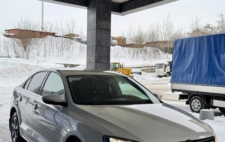 Volkswagen Jetta VI, 2011 год, 850 000 рублей, 4 фотография