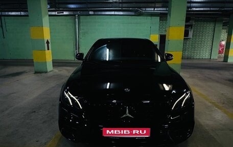 Mercedes-Benz E-Класс, 2019 год, 3 790 000 рублей, 1 фотография