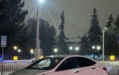 Hyundai Solaris II рестайлинг, 2012 год, 700 000 рублей, 1 фотография