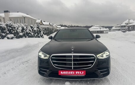 Mercedes-Benz S-Класс, 2021 год, 15 000 000 рублей, 3 фотография