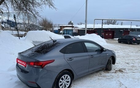 Hyundai Solaris II рестайлинг, 2018 год, 1 400 000 рублей, 5 фотография