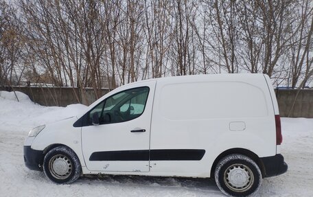 Peugeot Partner II рестайлинг 2, 2012 год, 500 000 рублей, 3 фотография