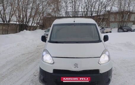Peugeot Partner II рестайлинг 2, 2012 год, 500 000 рублей, 10 фотография