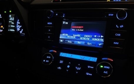 Toyota RAV4, 2016 год, 1 800 000 рублей, 8 фотография