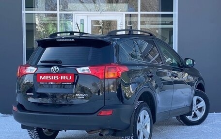 Toyota RAV4, 2013 год, 1 929 000 рублей, 2 фотография