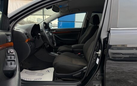 Toyota Avensis III рестайлинг, 2007 год, 797 000 рублей, 11 фотография