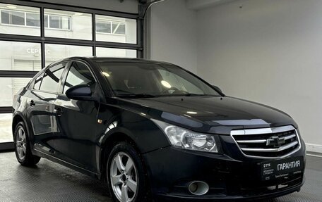 Chevrolet Cruze II, 2010 год, 399 000 рублей, 3 фотография